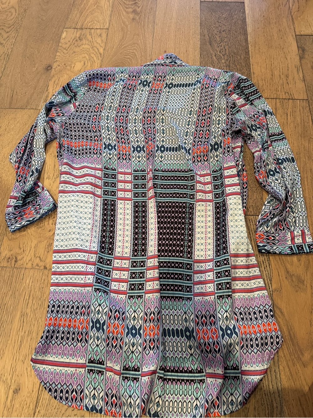 Patterned Buttoned Nightgown - Picture 7 of 8